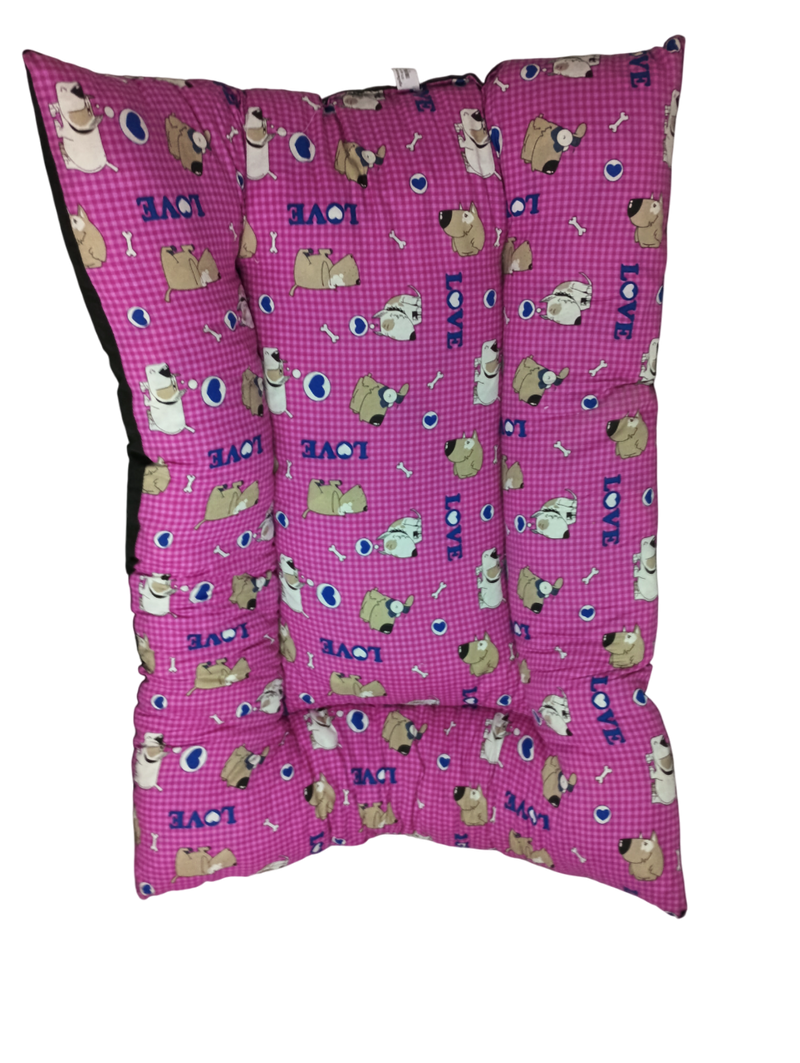 Cama acolchada para mascota con diferentes estampados 90 x 120 cm