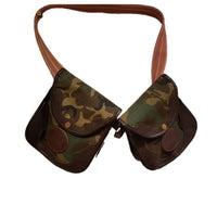 Faltriquera camuflaje dos bolsas con cinturón incluido