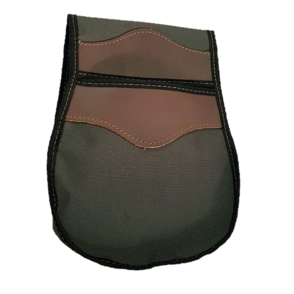 Una bolsa de ojeo-Bolsa portacartuchos en coruda lona verde, para llevar en el cinturón