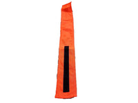 Brazaletes en color naranja, fabricados artesanalmente