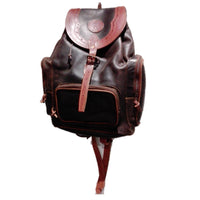 Mochila de caza fabricada en piel con 3 bolsillos frontales